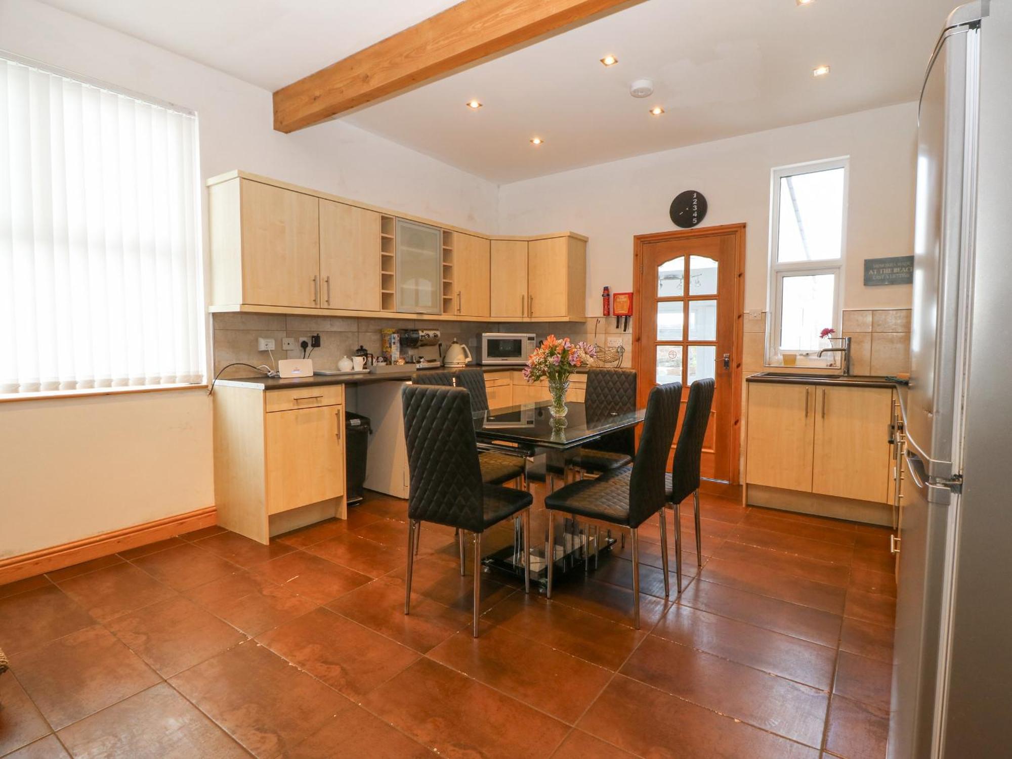 Coed Llai Villa Holyhead Exterior photo